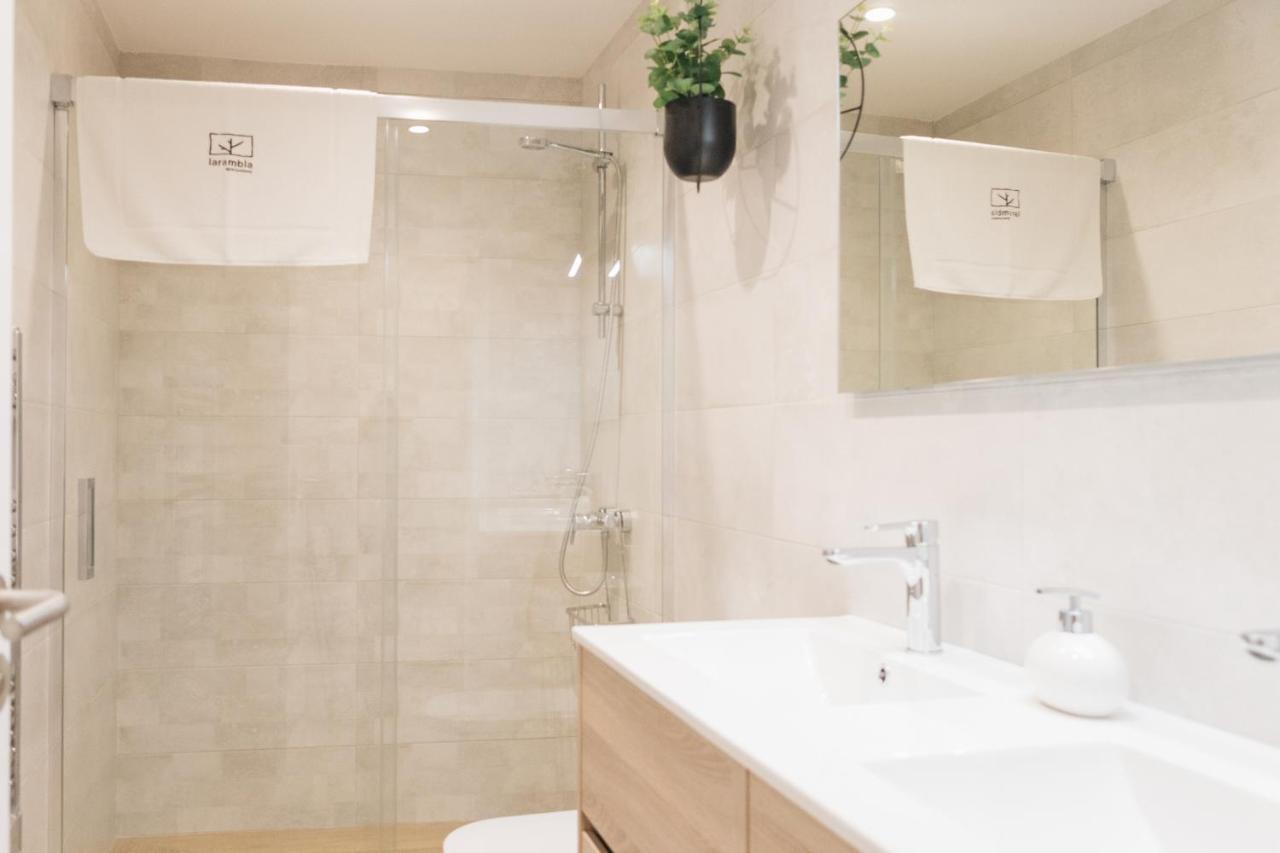 Apartaments La Rambla - Arbequina - 6 Persones Cornudella de Montsant Luaran gambar